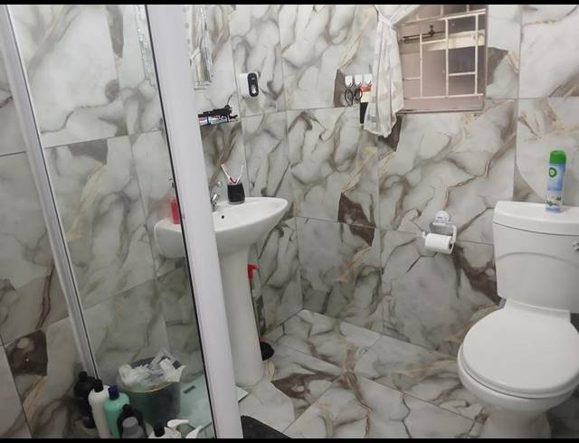 3 BEDROOM TOWNHOUSE FOR SALE IN SINOVILLE
